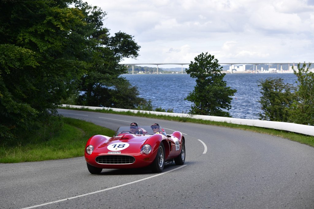 Under Munkebjerg HillClimb har tilskuerne en betagende udsigt over Vejle Fjord.
(Foto: Michael Eisenberg)